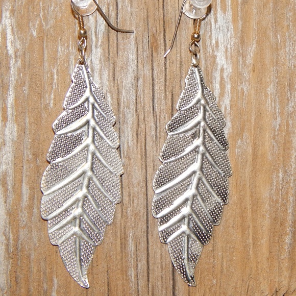 Jewelry - *SALE* Metal Feather Earrings***